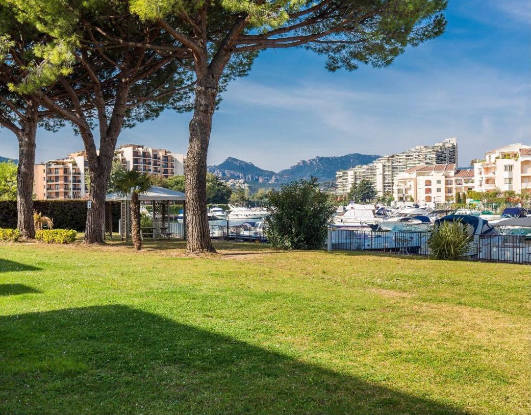 Luxury 3 Piece Garden Apartment In Cannes Marina ماندوليو لا نابول المظهر الخارجي الصورة