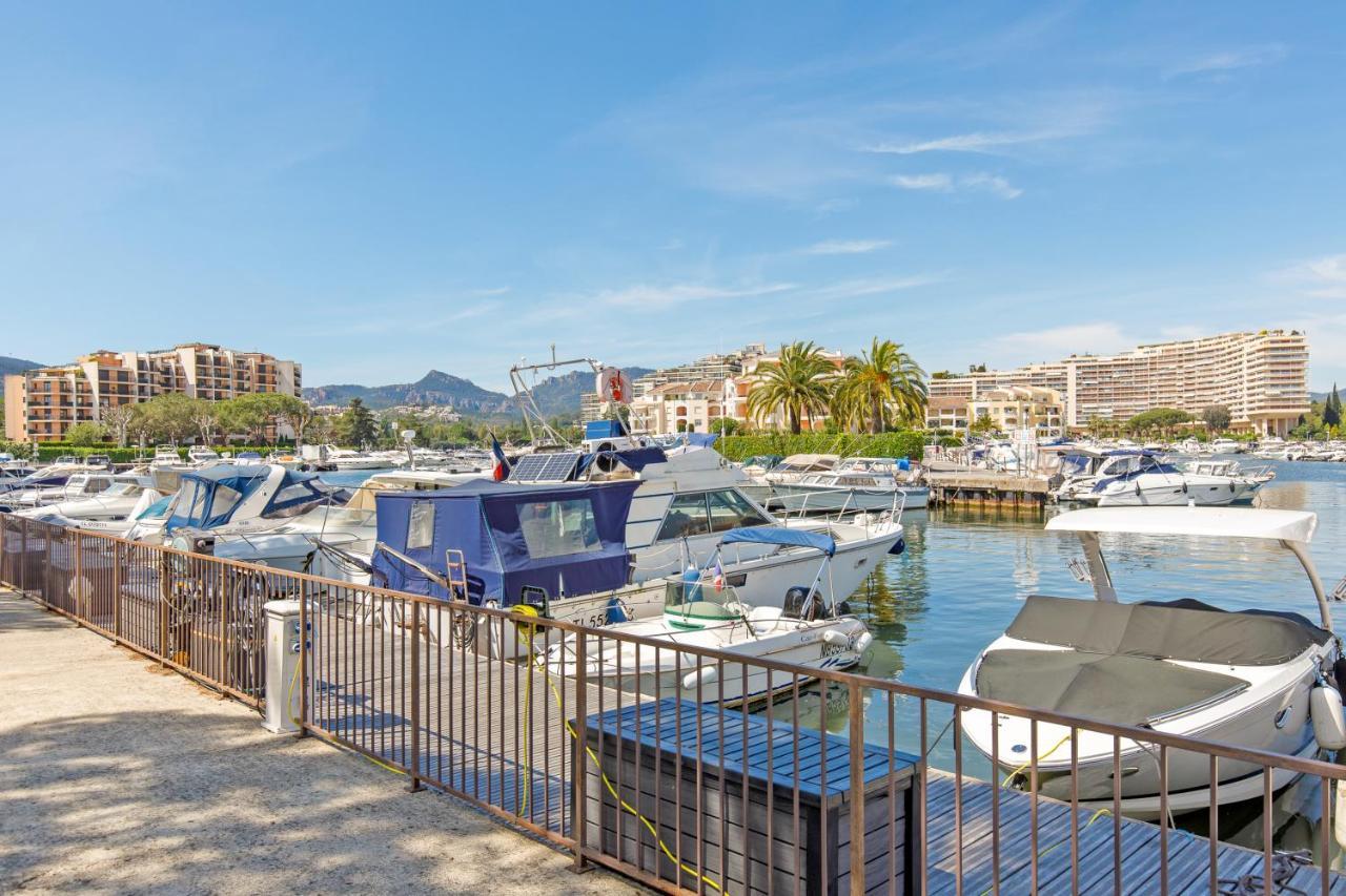 Luxury 3 Piece Garden Apartment In Cannes Marina ماندوليو لا نابول المظهر الخارجي الصورة